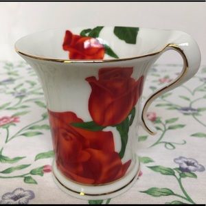 Rose Porcelain Mug, Gold Accent Ergonomic Handle